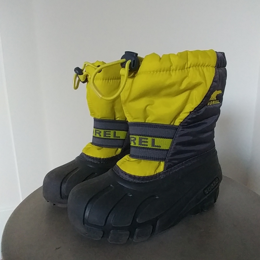 Sorel Flurry Y6 boots